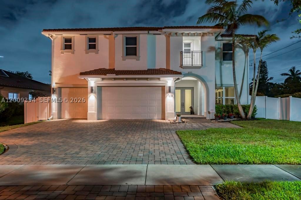 Real estate property located at 7601 CAVALIA Dr, Broward, Cavalia Estates, Davie, FL