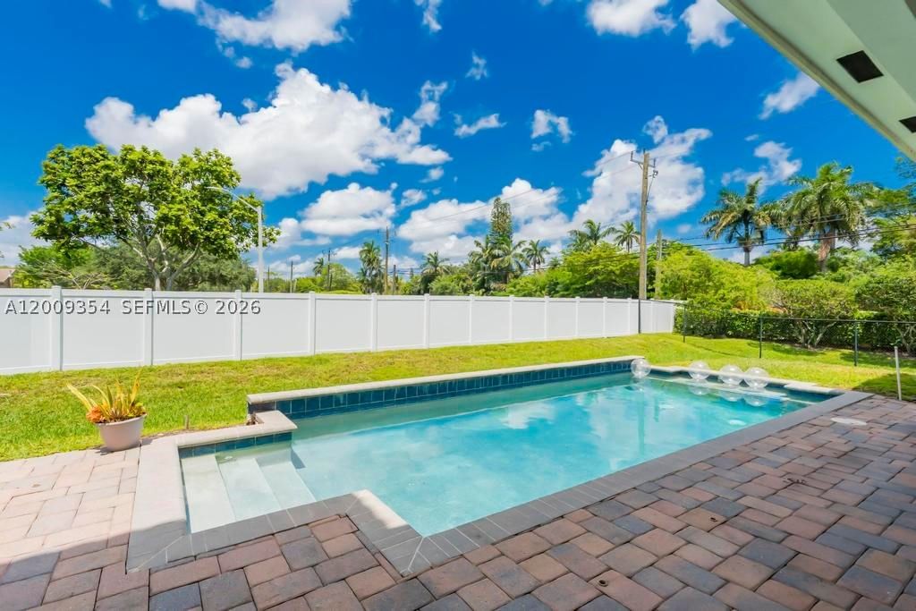Real estate property located at 7601 CAVALIA Dr, Broward, Cavalia Estates, Davie, FL
