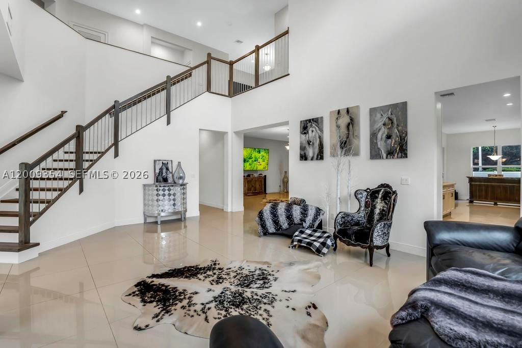 Real estate property located at 7601 CAVALIA Dr, Broward, Cavalia Estates, Davie, FL