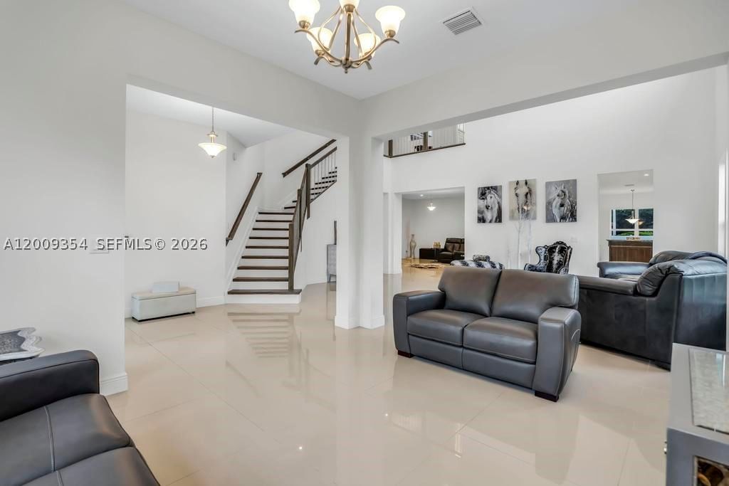 Real estate property located at 7601 CAVALIA Dr, Broward, Cavalia Estates, Davie, FL