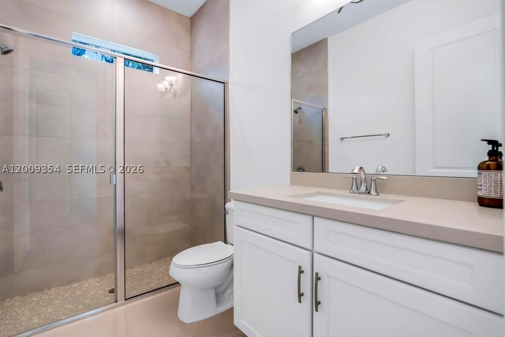 Real estate property located at 7601 CAVALIA Dr, Broward, Cavalia Estates, Davie, FL