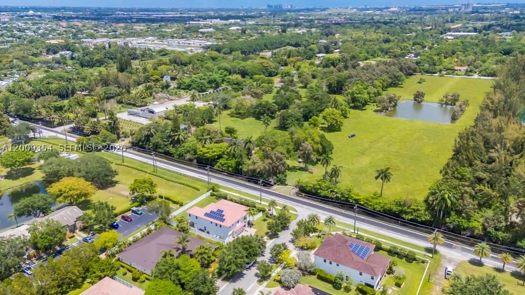 Real estate property located at 7601 CAVALIA Dr, Broward, Cavalia Estates, Davie, FL