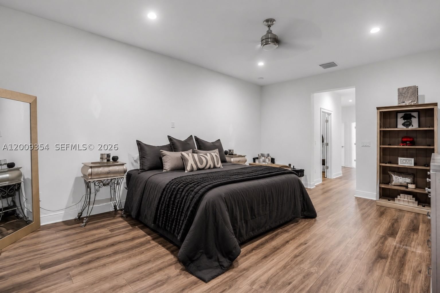 Real estate property located at 7601 CAVALIA Dr, Broward, Cavalia Estates, Davie, FL