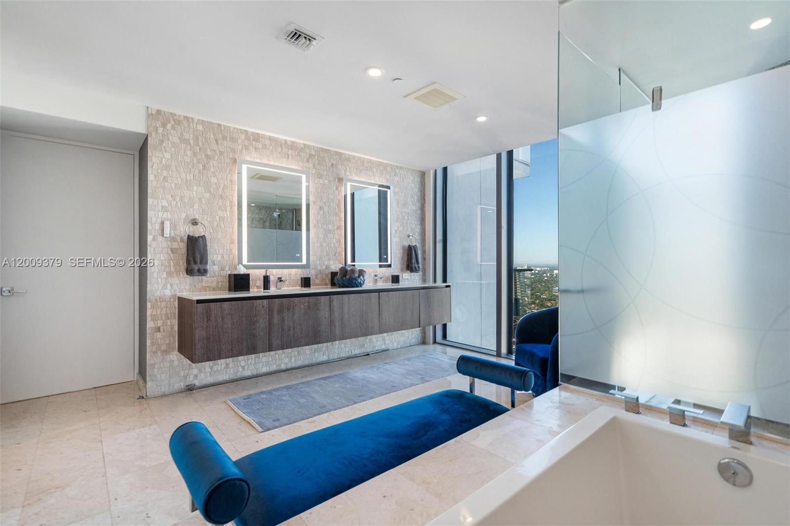 Real estate property located at 88 7th St #3801, Miami-dade, Rise Condo, Miami, FL