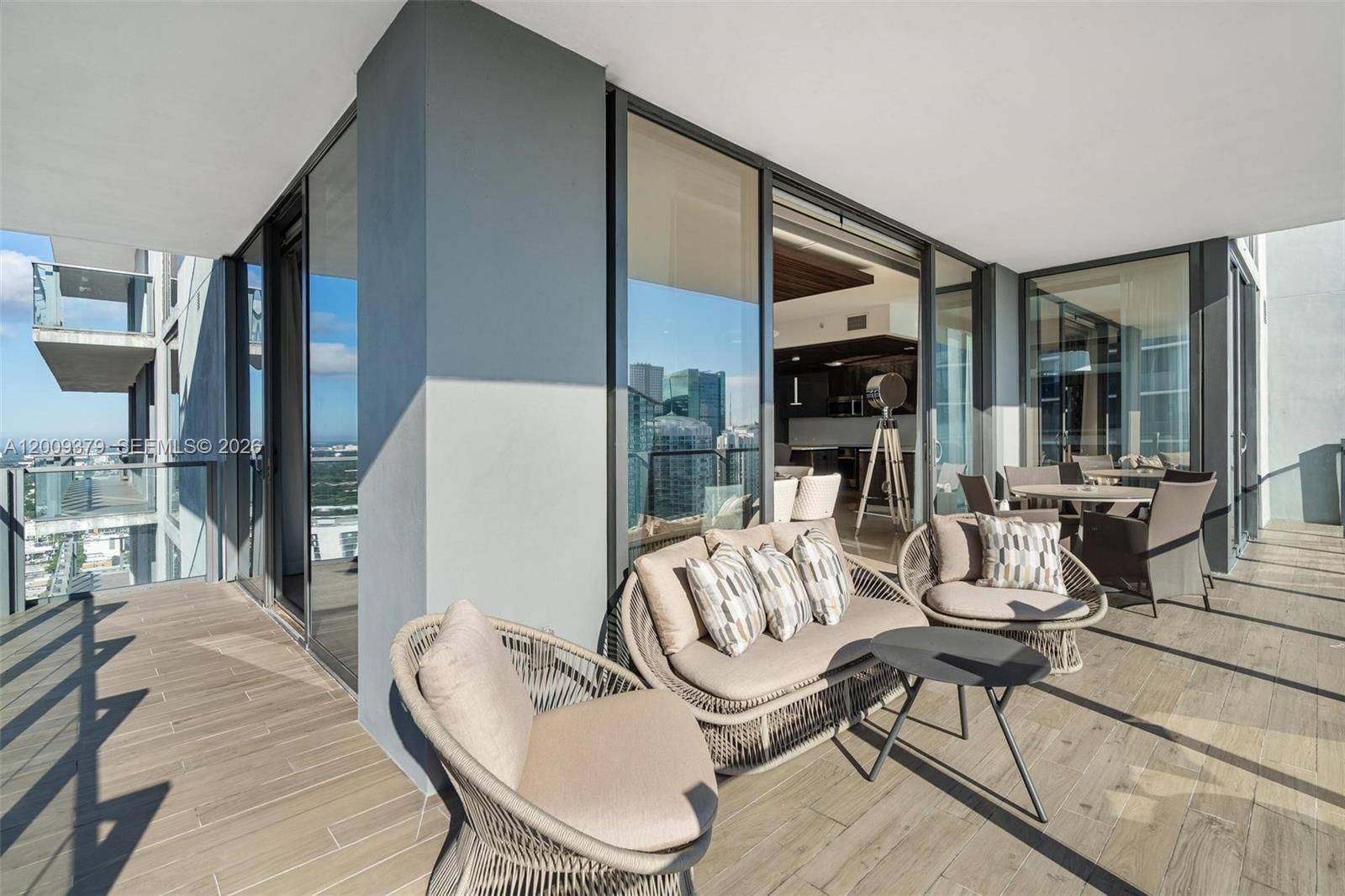 Real estate property located at 88 7th St #3801, Miami-dade, Rise Condo, Miami, FL