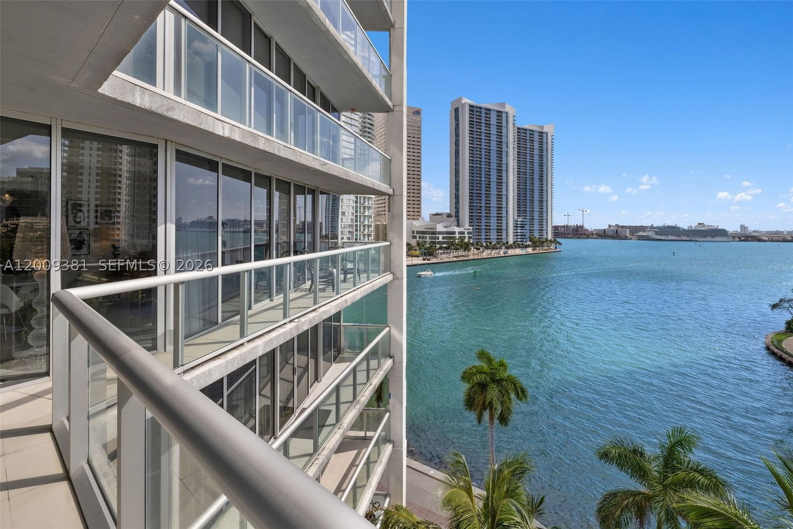 Real estate property located at 465 Brickell Ave #701, Miami-dade, Iconbrickell Condo No 1, Miami, FL