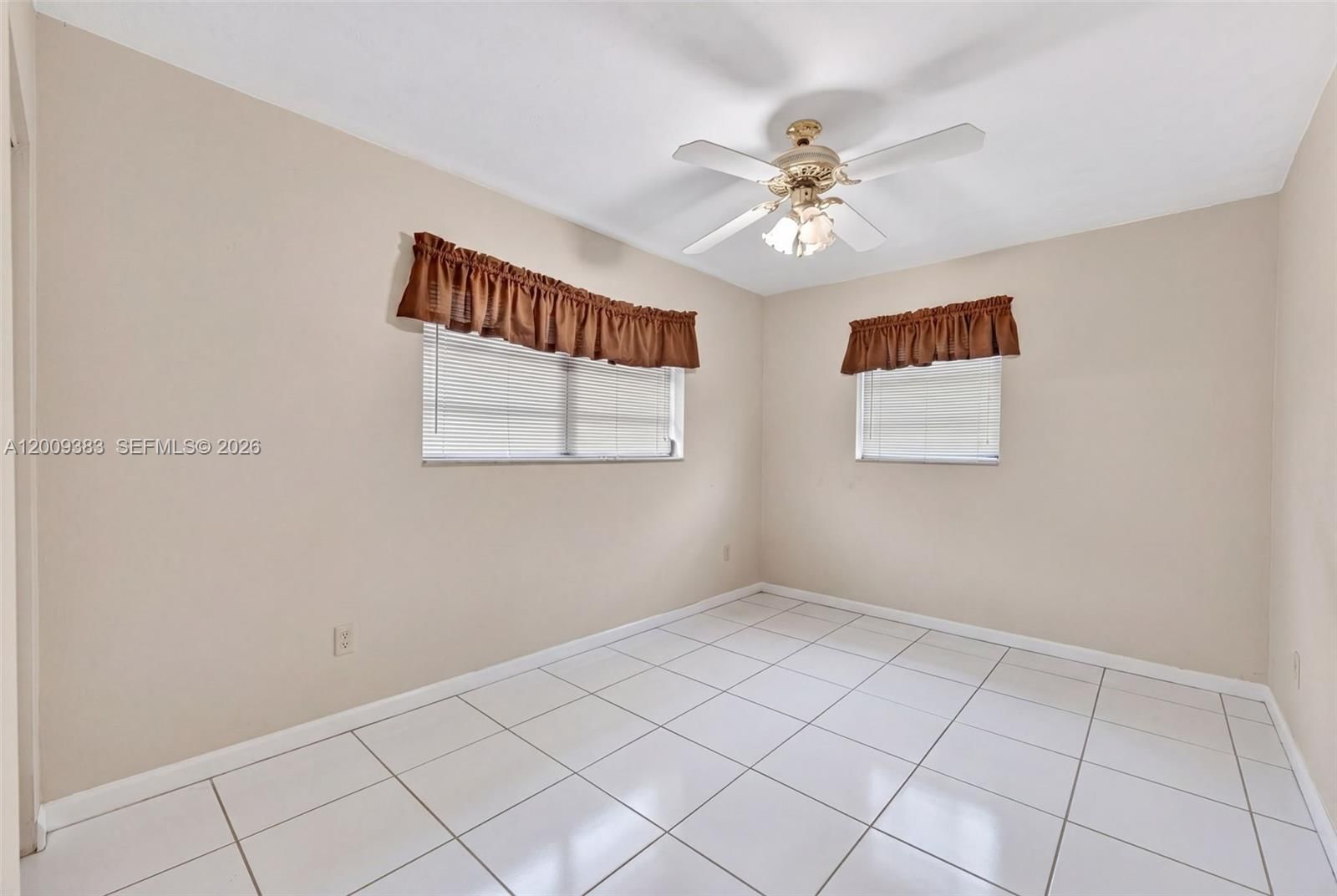 Real estate property located at 2450 108th St, Miami-dade, Golf Park Sec 2 Rev, Miami, FL