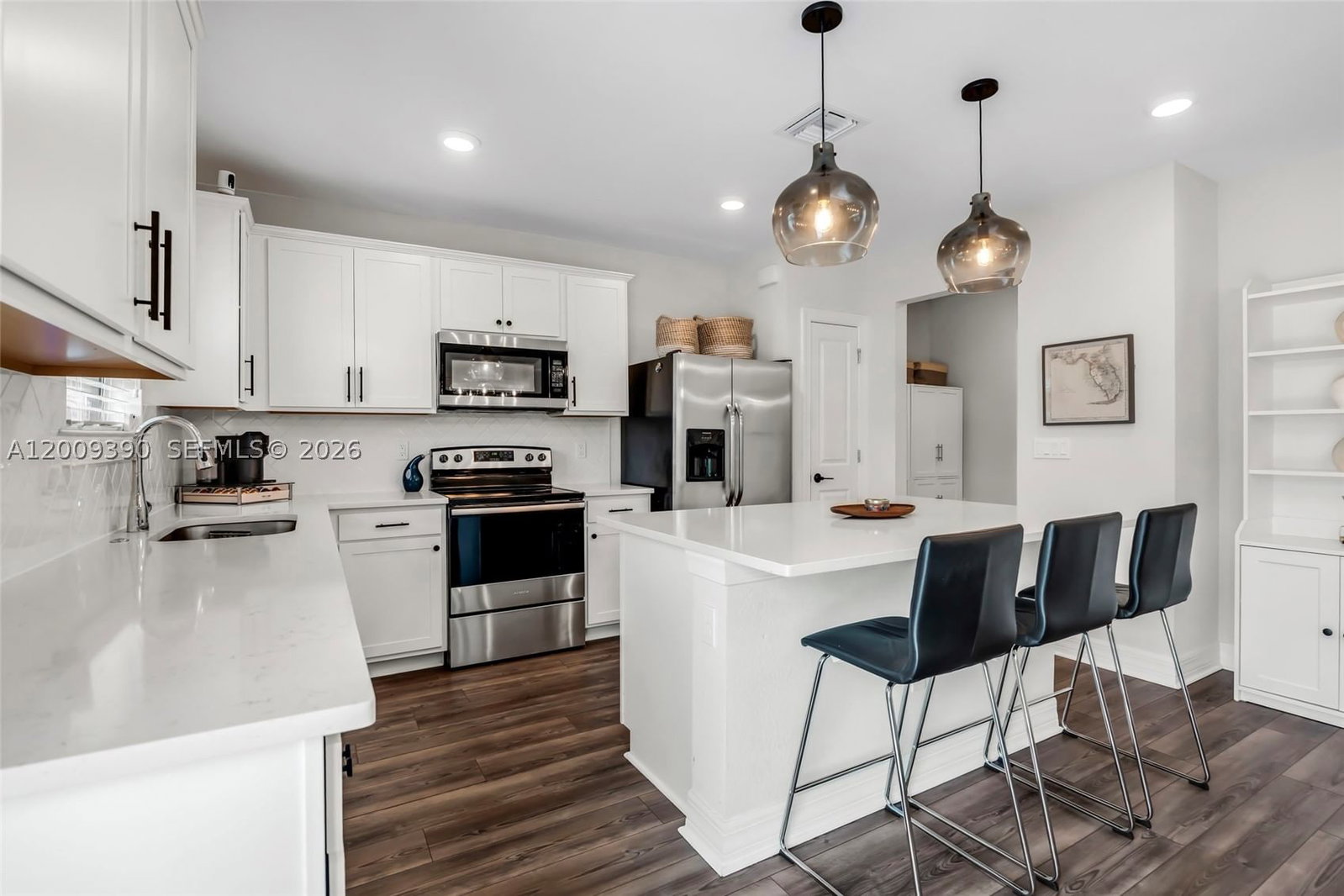Real estate property located at 2981 Shortleaf Ave, Broward, Cassia Estates, Oakland Park, FL