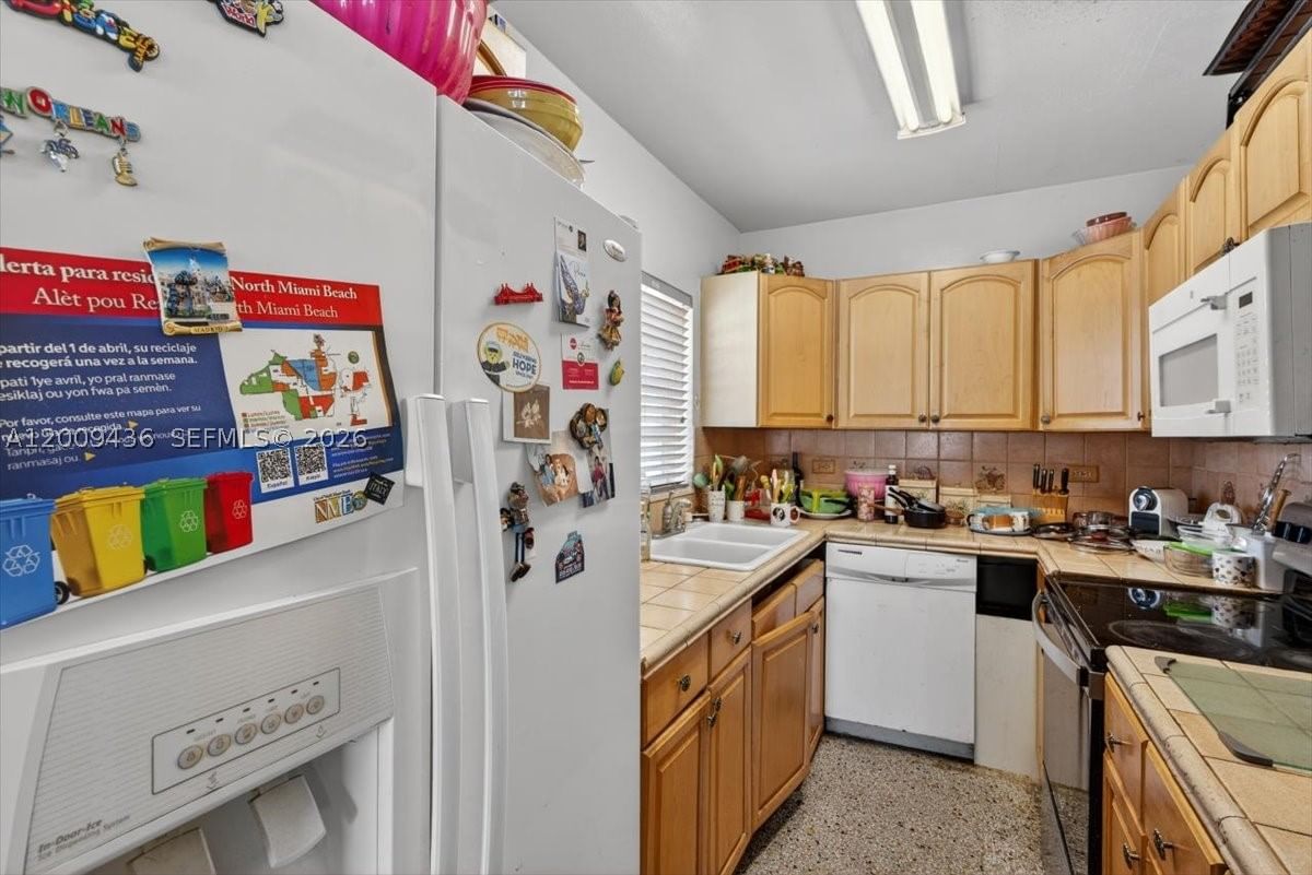 Real estate property located at 1171 182nd St, Miami-dade, Fulford By The Sea Rev Pl, North Miami Beach, FL