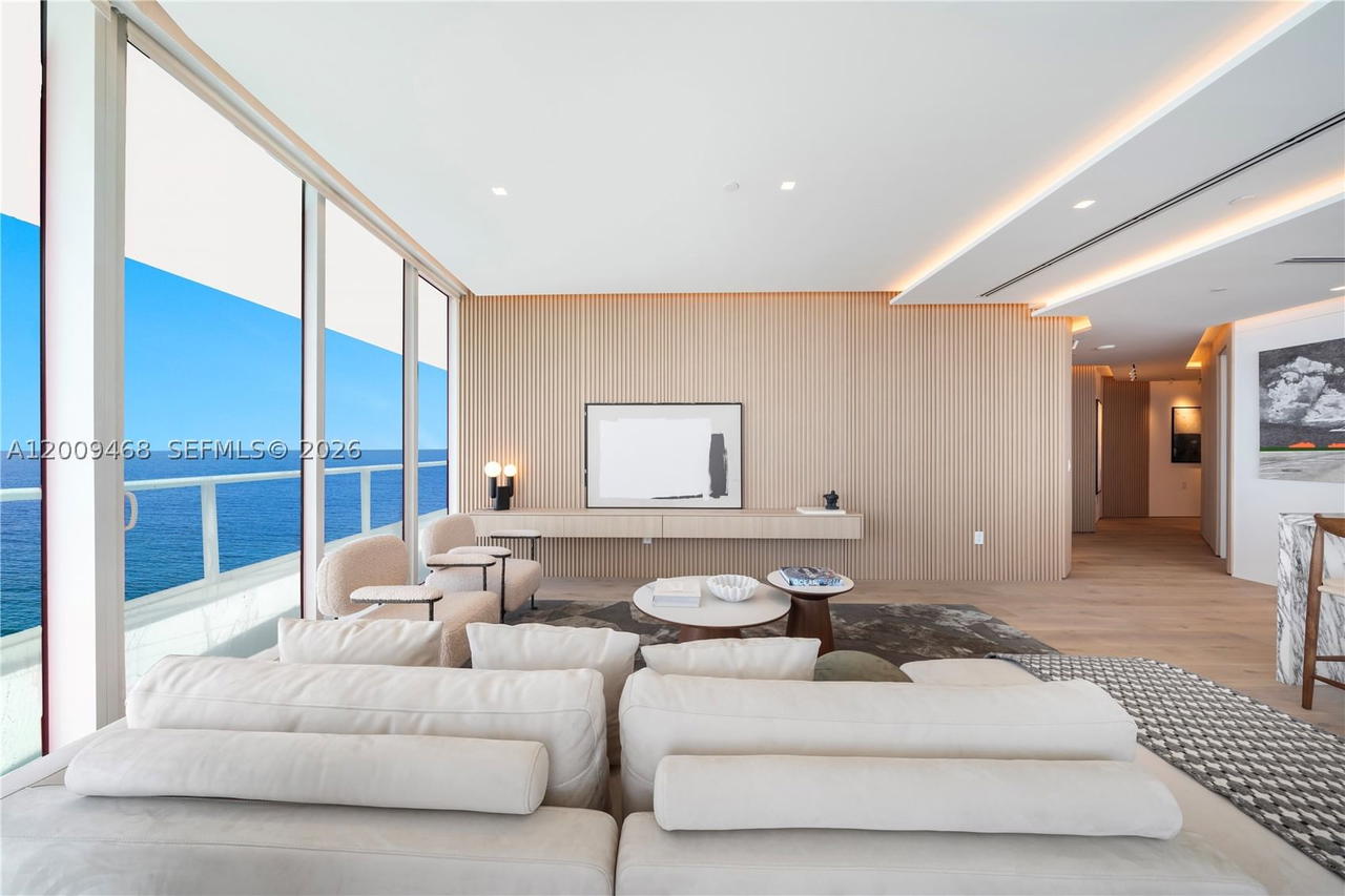 Real estate property located at 100 Pointe Dr #1206, Miami-dade, Continuum On South Beach, Miami Beach, FL