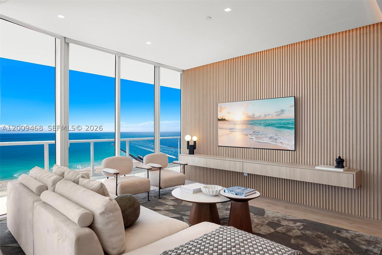 Real estate property located at 100 Pointe Dr #1206, Miami-dade, Continuum On South Beach, Miami Beach, FL