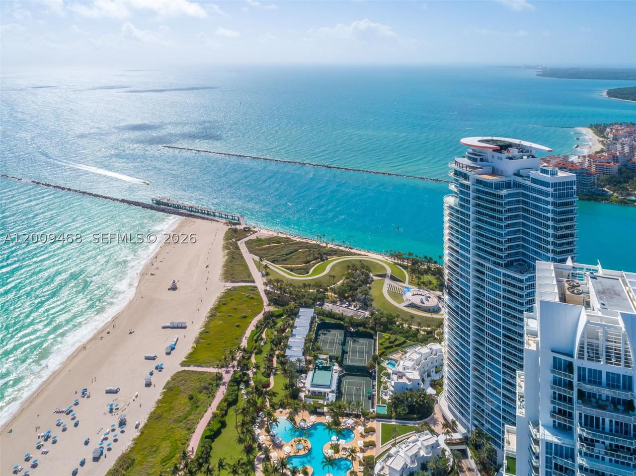 Real estate property located at 100 Pointe Dr #1206, Miami-dade, Continuum On South Beach, Miami Beach, FL
