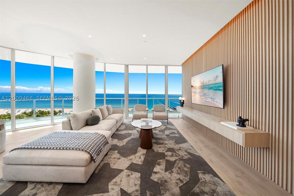Real estate property located at 100 Pointe Dr #1206, Miami-dade, Continuum On South Beach, Miami Beach, FL