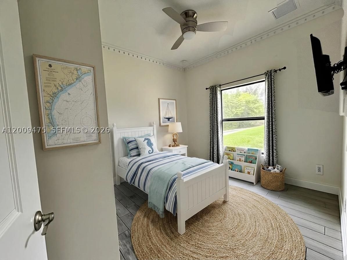 Real estate property located at 2363 20 th ave, Other, Golden Gate Est Unit 70, Other, FL