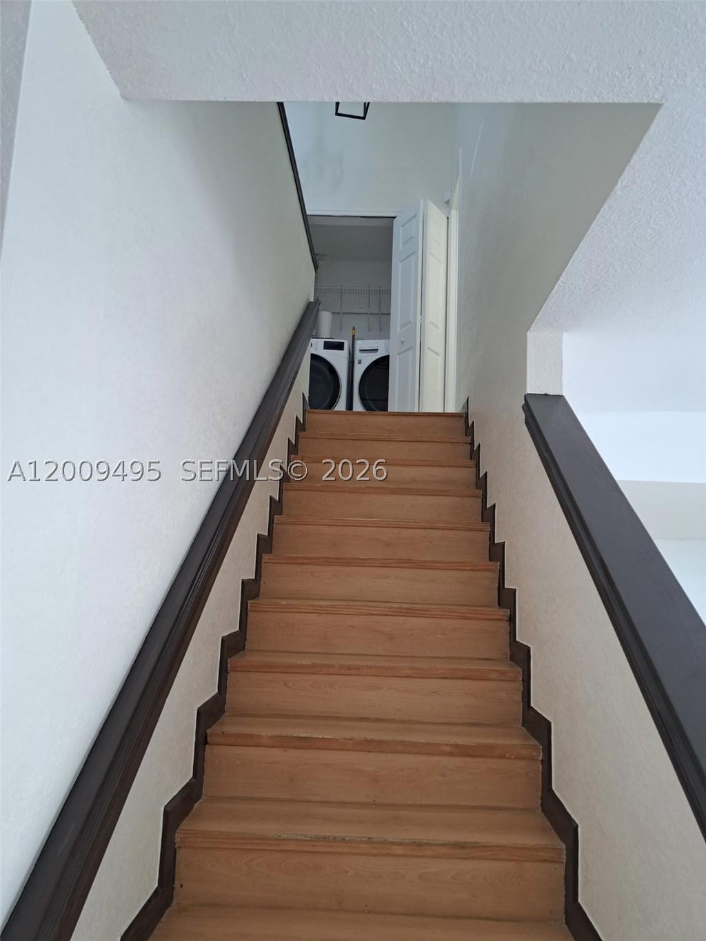 Real estate property located at 8541 7th St #32, Miami-dade, Florida 2000 Condo, Miami, FL