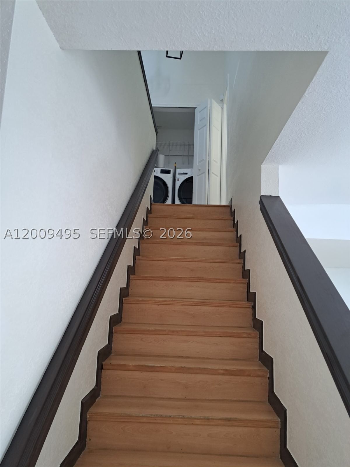 Real estate property located at 8541 7th St #32, Miami-dade, Florida 2000 Condo, Miami, FL