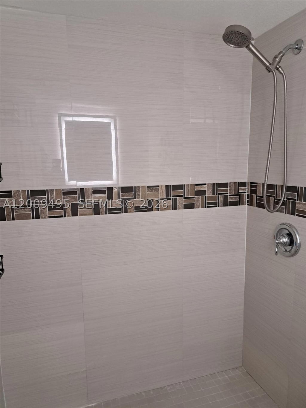 Real estate property located at 8541 7th St #32, Miami-dade, Florida 2000 Condo, Miami, FL