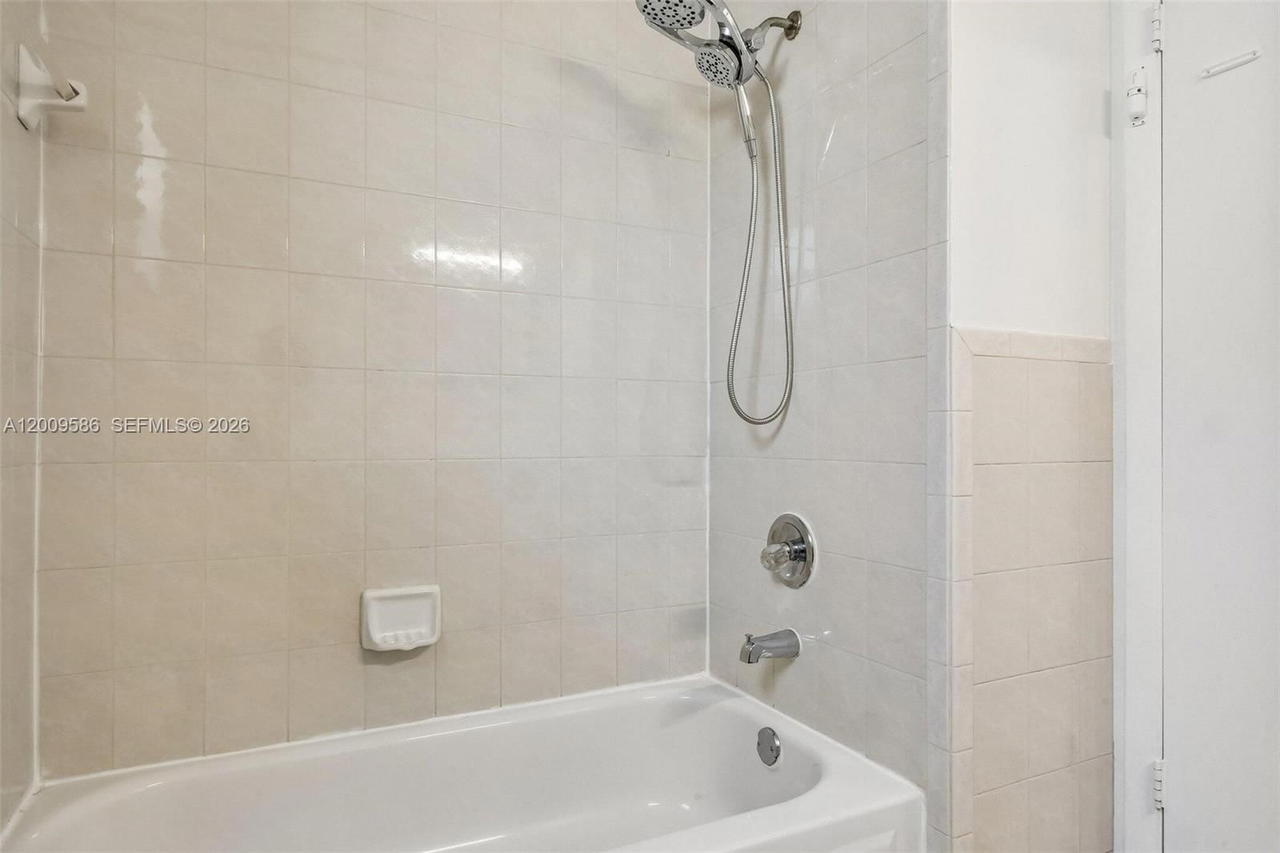 Real estate property located at 11649 91st Ave, Miami-dade, Maria Luisa Estates Sec 4, Hialeah Gardens, FL