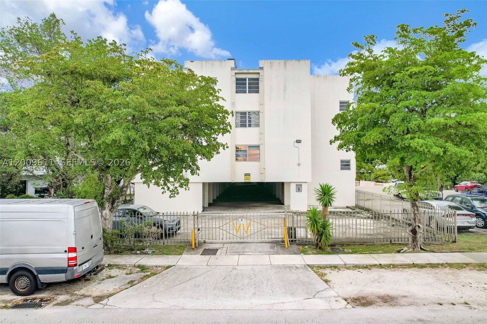 Real estate property located at 1225 124th St #49C, Miami-dade, Windward Condo, North Miami, FL