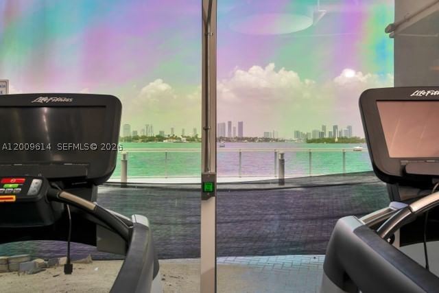Real estate property located at 1200 West Ave #423, Miami-dade, Mirador 1200 Condo, Miami Beach, FL