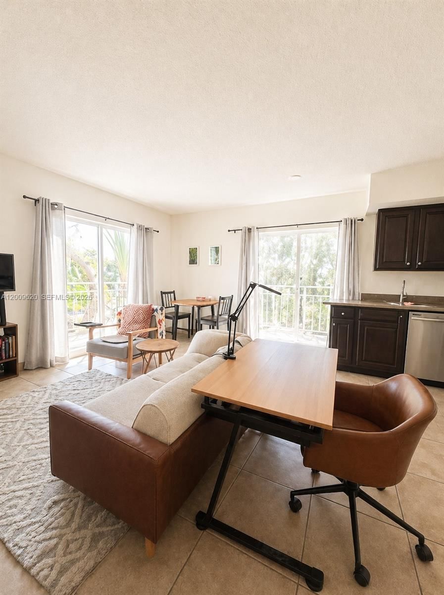 Real estate property located at 630 85th St #101, Miami-dade, Las Brisas Of Miami Beach, Miami Beach, FL