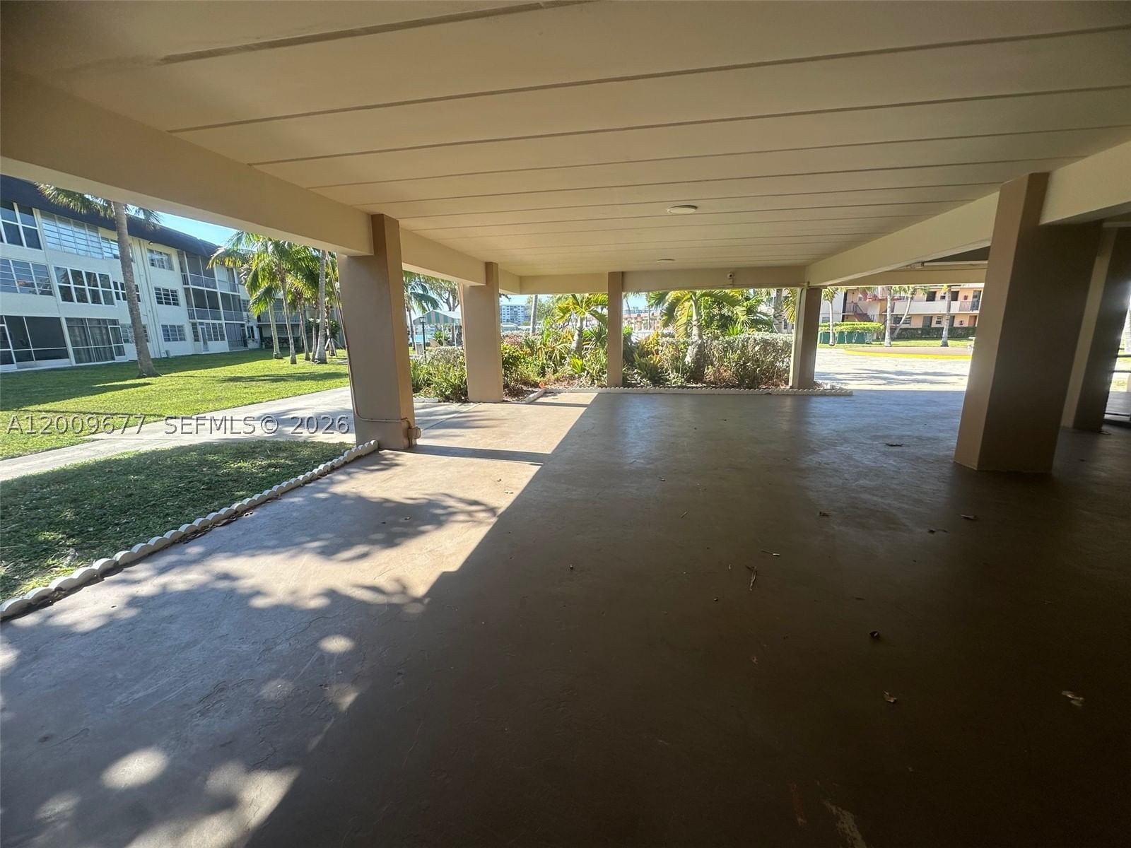 Real estate property located at 1530 191st St #205, Miami-dade, Third Horizons Condo, Miami, FL