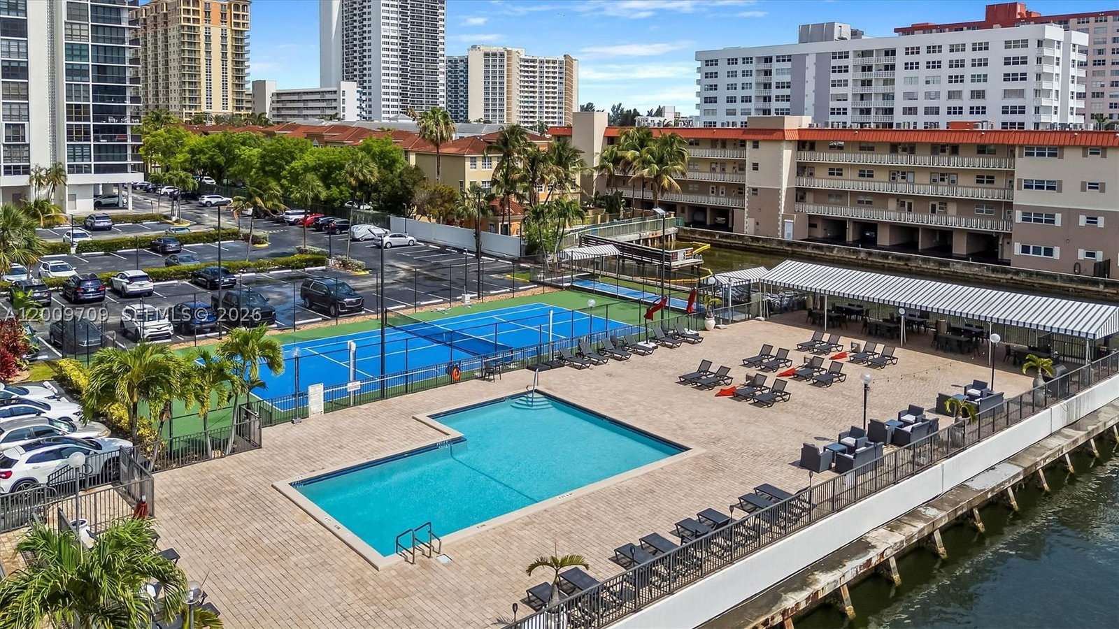 Real estate property located at 2017 Ocean Dr #1206, Broward, Avant Garde Condo, Hallandale Beach, FL