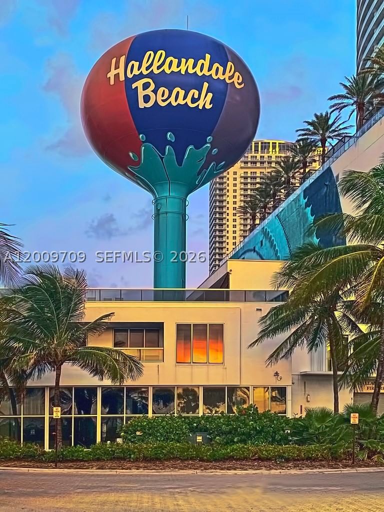 Real estate property located at 2017 Ocean Dr #1206, Broward, Avant Garde Condo, Hallandale Beach, FL