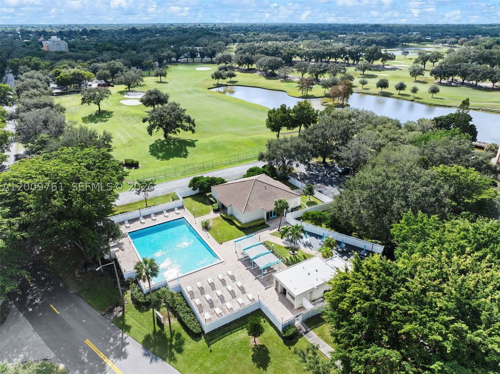 Real estate property located at 3300 Rolling Hills Cir #510, Broward, Rolling Hills, Davie, FL
