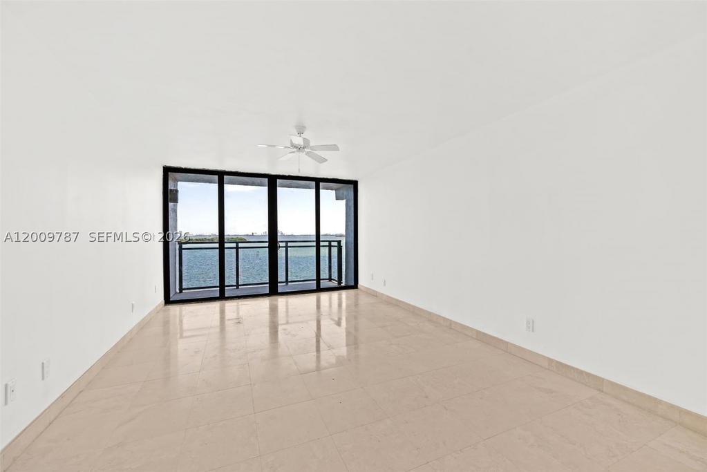 Real estate property located at 7751 Bayshore Ct #7B, Miami-dade, Coral Bay Racquet Club Co, Miami, FL