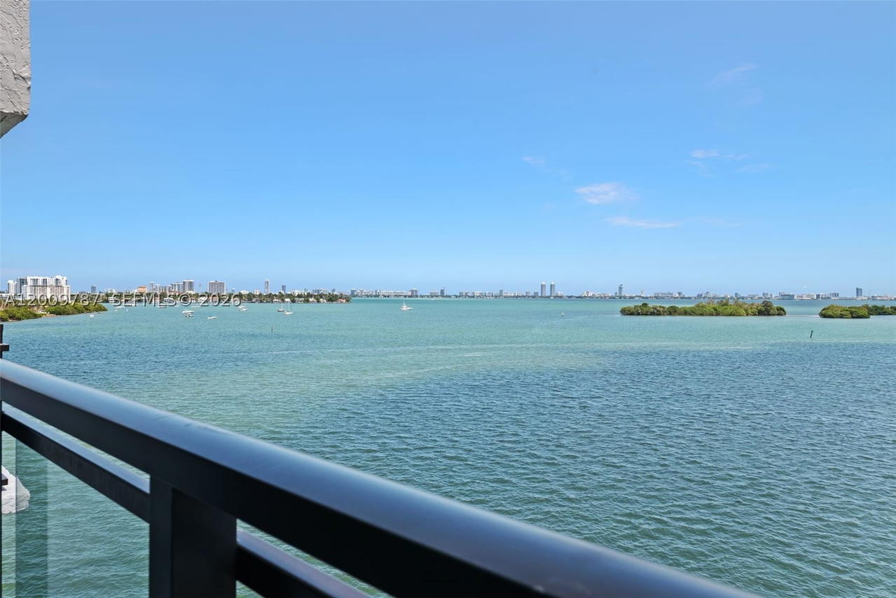 Real estate property located at 7751 Bayshore Ct #7B, Miami-dade, Coral Bay Racquet Club Co, Miami, FL