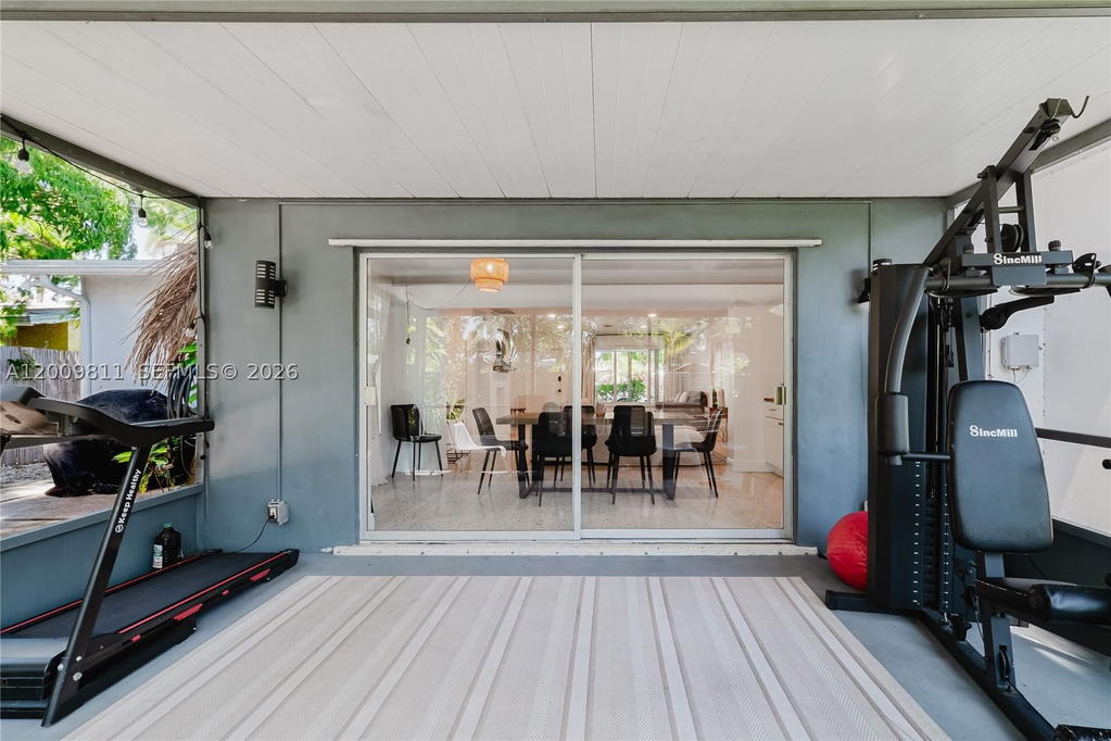 Real estate property located at 1106 13th Ct, Broward, Country Club Homes, Hollywood, FL