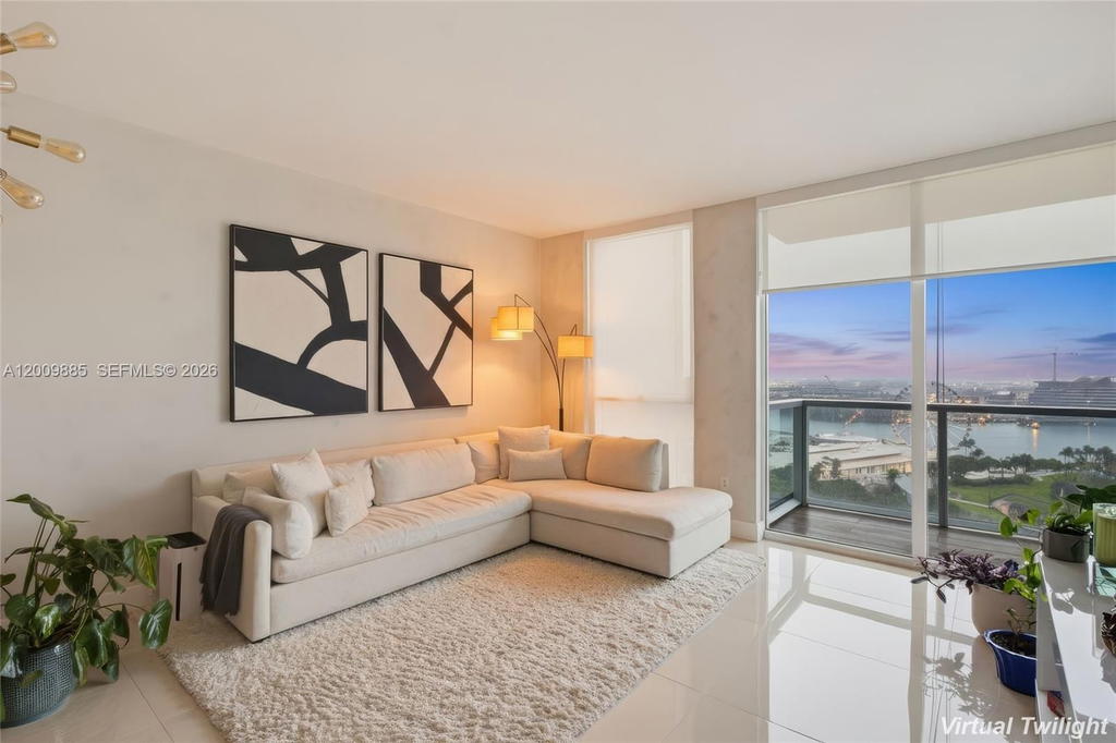 Real estate property located at 253 2nd St #2005, Miami-dade, Vizcayne South Condo, Miami, FL