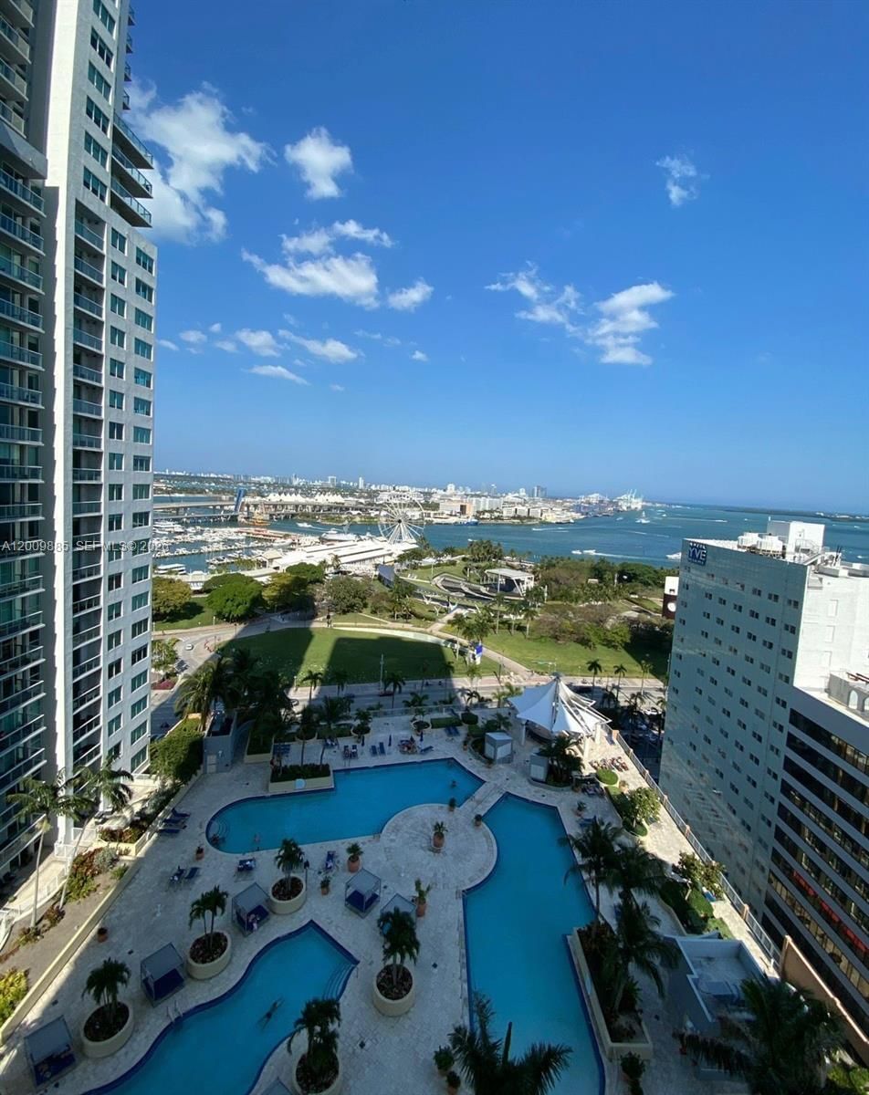 Real estate property located at 253 2nd St #2005, Miami-dade, Vizcayne South Condo, Miami, FL