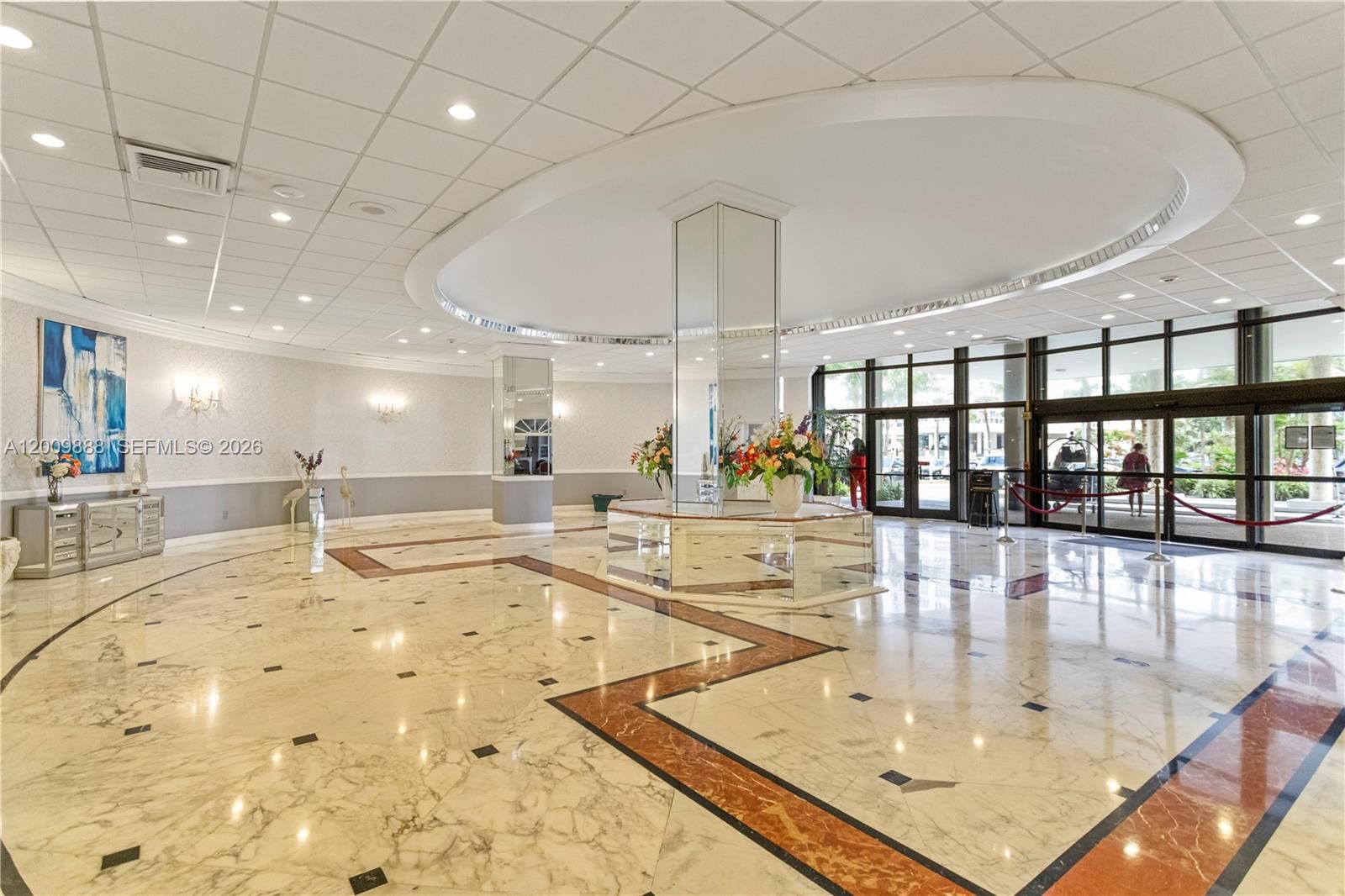 Real estate property located at 3800 Ocean Dr #414, Broward, Hallmark Of Hollywood Con, Hollywood, FL
