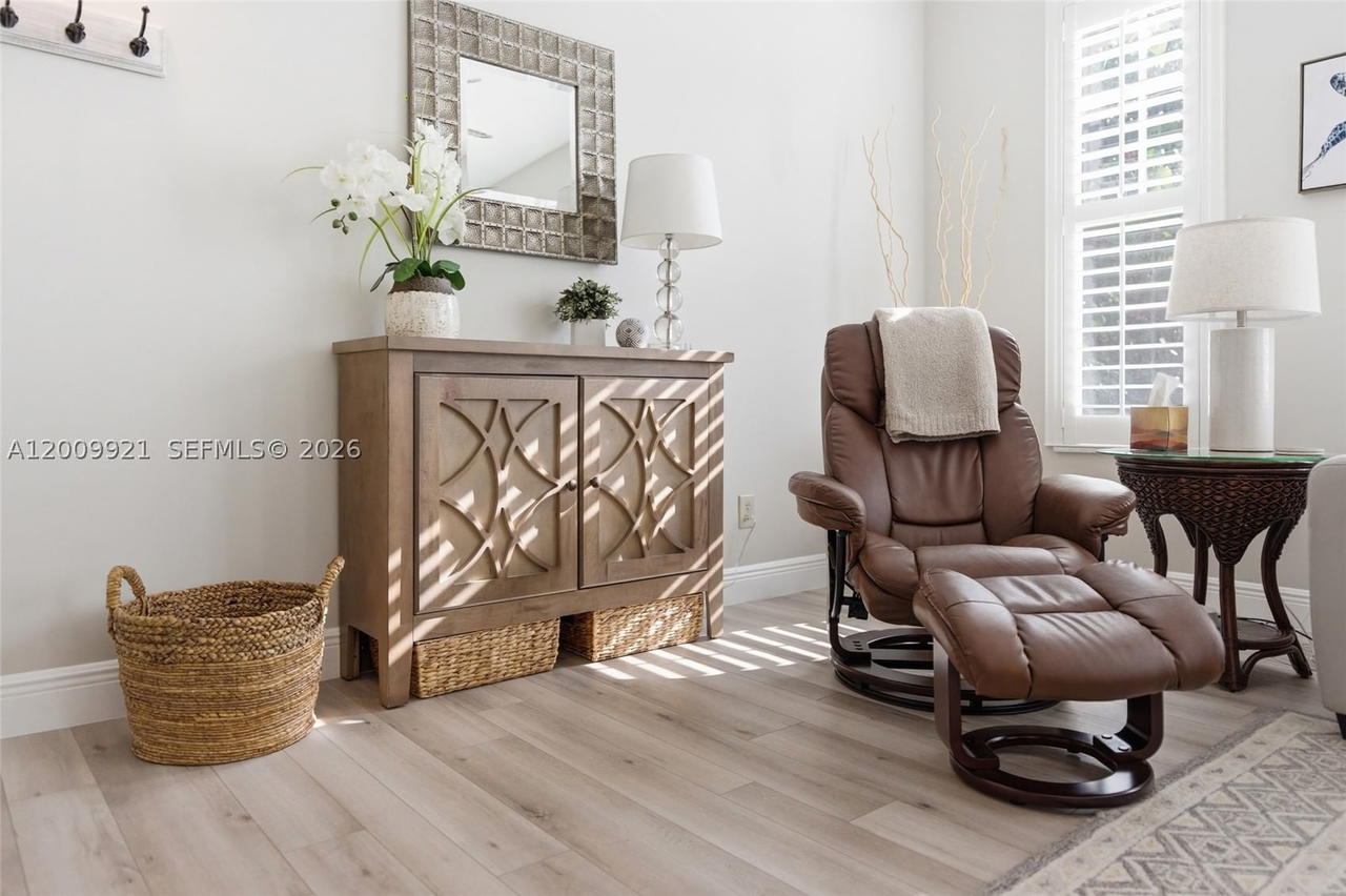 Real estate property located at 109 Mainsail Cir #1, Palm Beach, Sea Colony Condo, Jupiter, FL