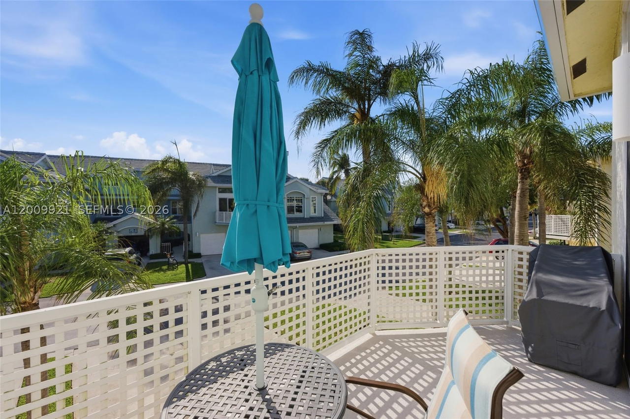 Real estate property located at 109 Mainsail Cir #1, Palm Beach, Sea Colony Condo, Jupiter, FL