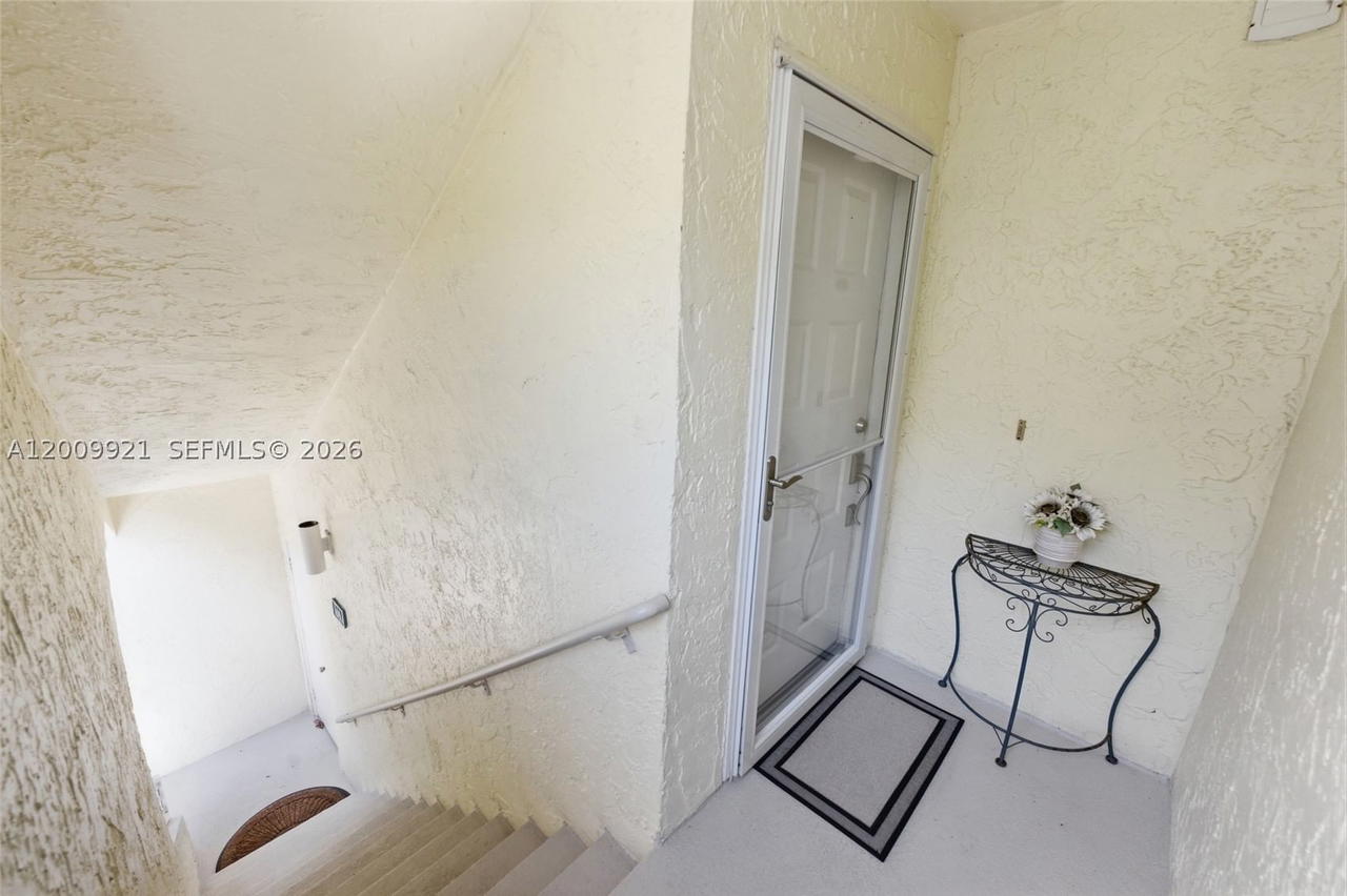 Real estate property located at 109 Mainsail Cir #1, Palm Beach, Sea Colony Condo, Jupiter, FL
