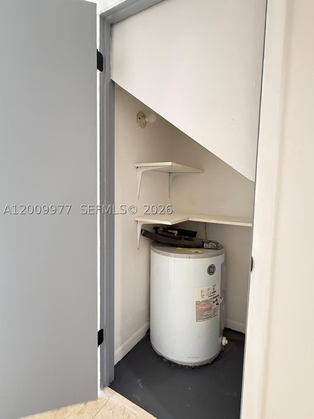 Real estate property located at 260 107th Ave #204, Miami-dade, Laguna Club East Condo, Miami, FL