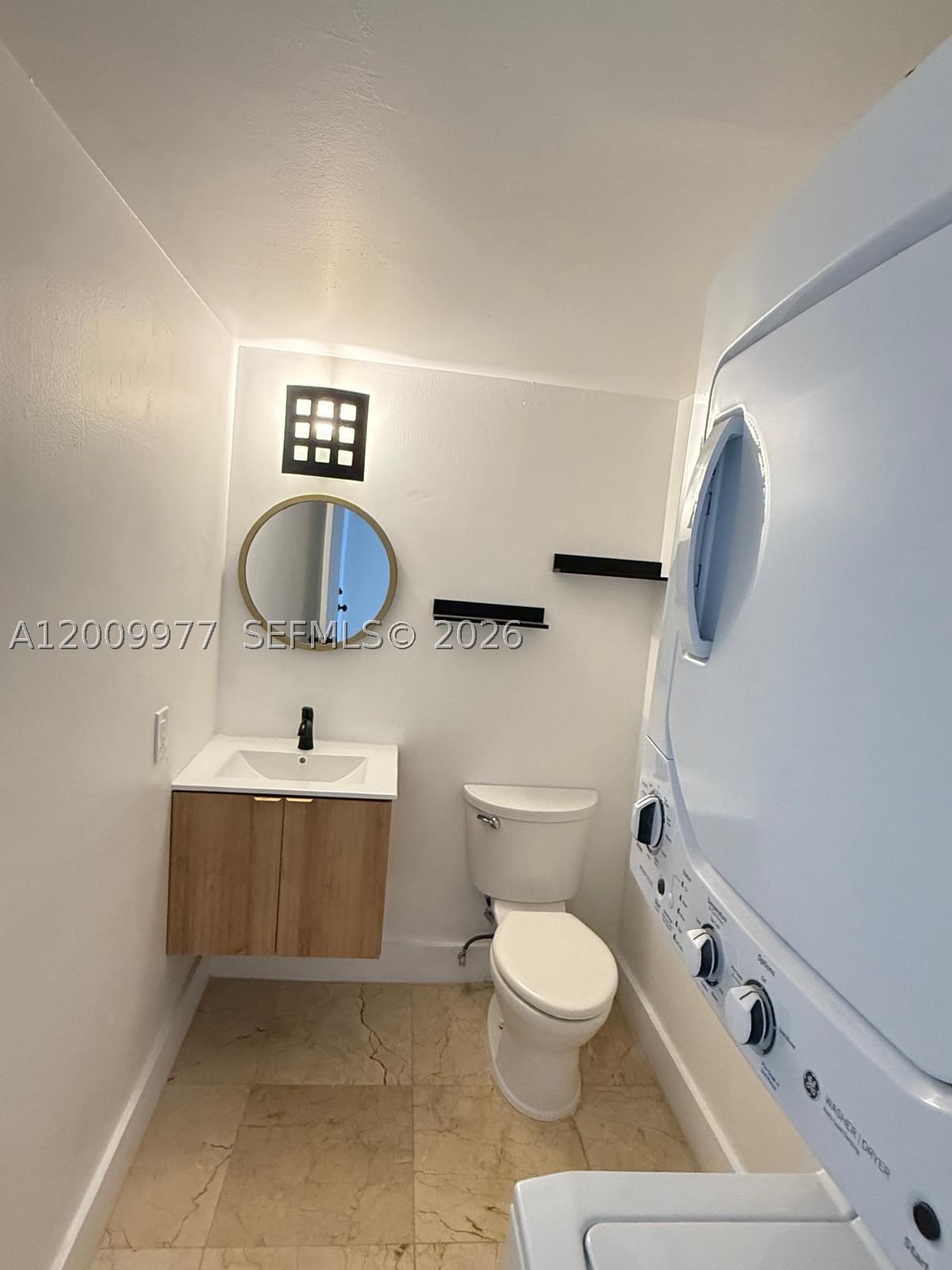Real estate property located at 260 107th Ave #204, Miami-dade, Laguna Club East Condo, Miami, FL