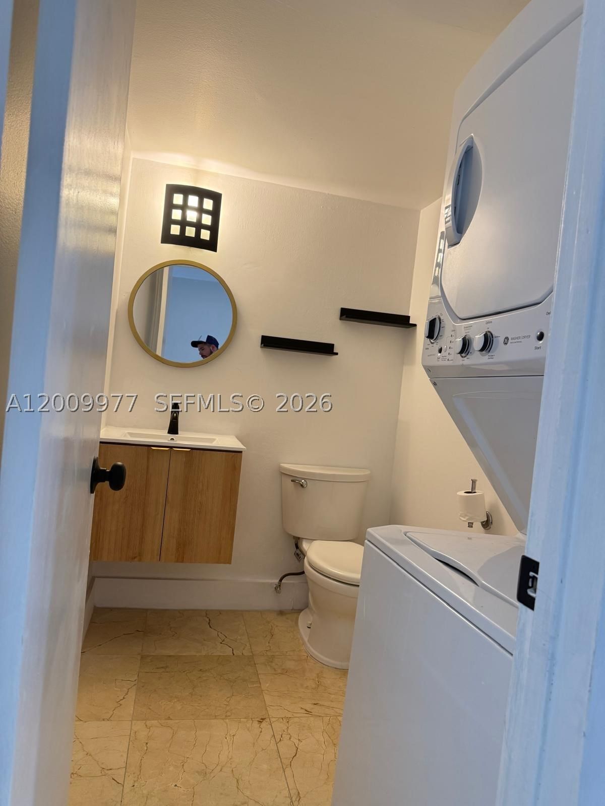 Real estate property located at 260 107th Ave #204, Miami-dade, Laguna Club East Condo, Miami, FL