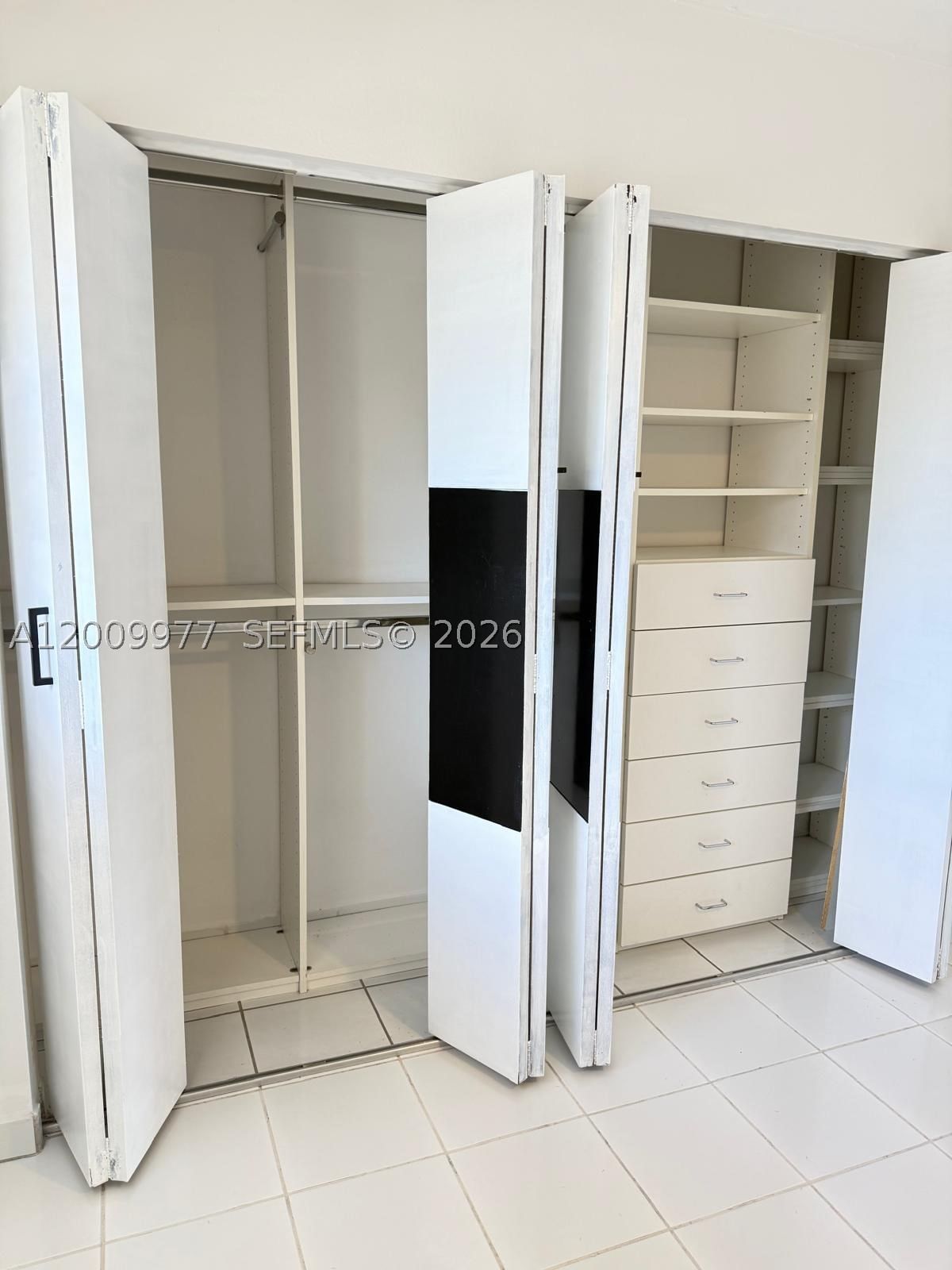 Real estate property located at 260 107th Ave #204, Miami-dade, Laguna Club East Condo, Miami, FL