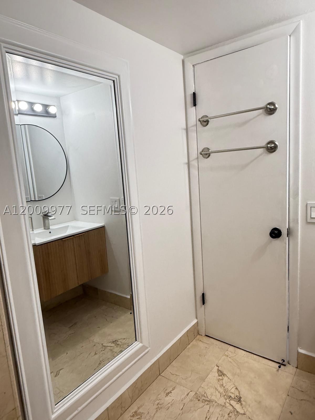 Real estate property located at 260 107th Ave #204, Miami-dade, Laguna Club East Condo, Miami, FL