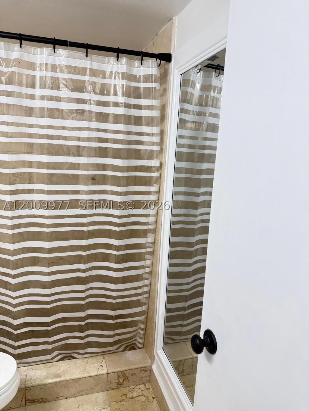 Real estate property located at 260 107th Ave #204, Miami-dade, Laguna Club East Condo, Miami, FL