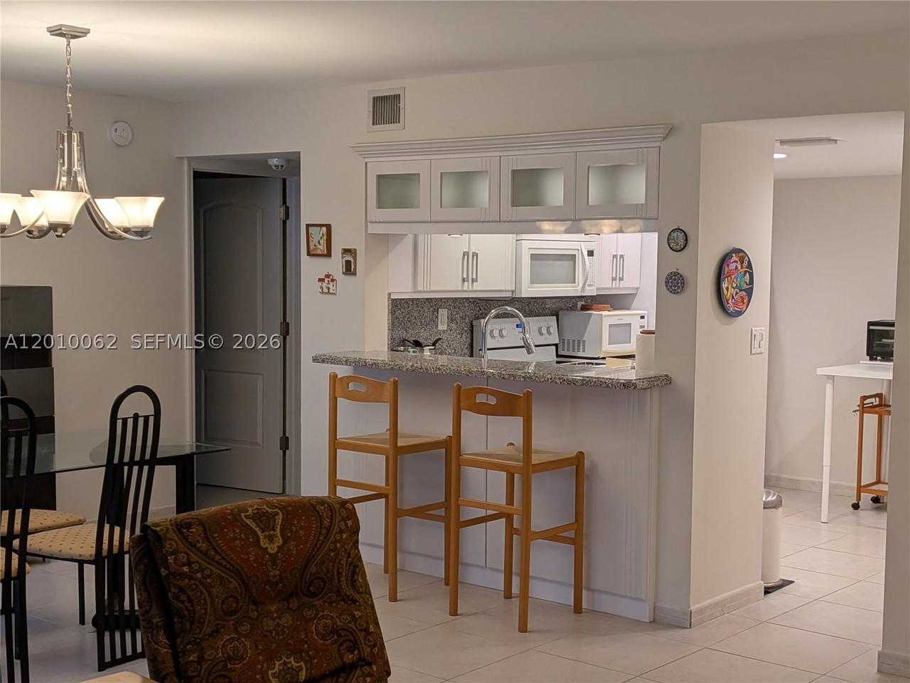 Real estate property located at 9030 125th Ave E206, Miami-dade, Kenland Bend South Condo, Miami, FL