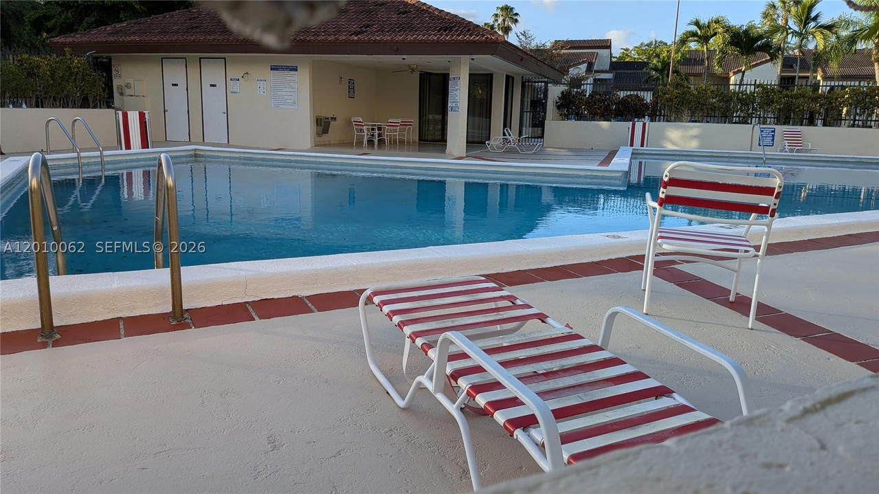 Real estate property located at 9030 125th Ave E206, Miami-dade, Kenland Bend South Condo, Miami, FL