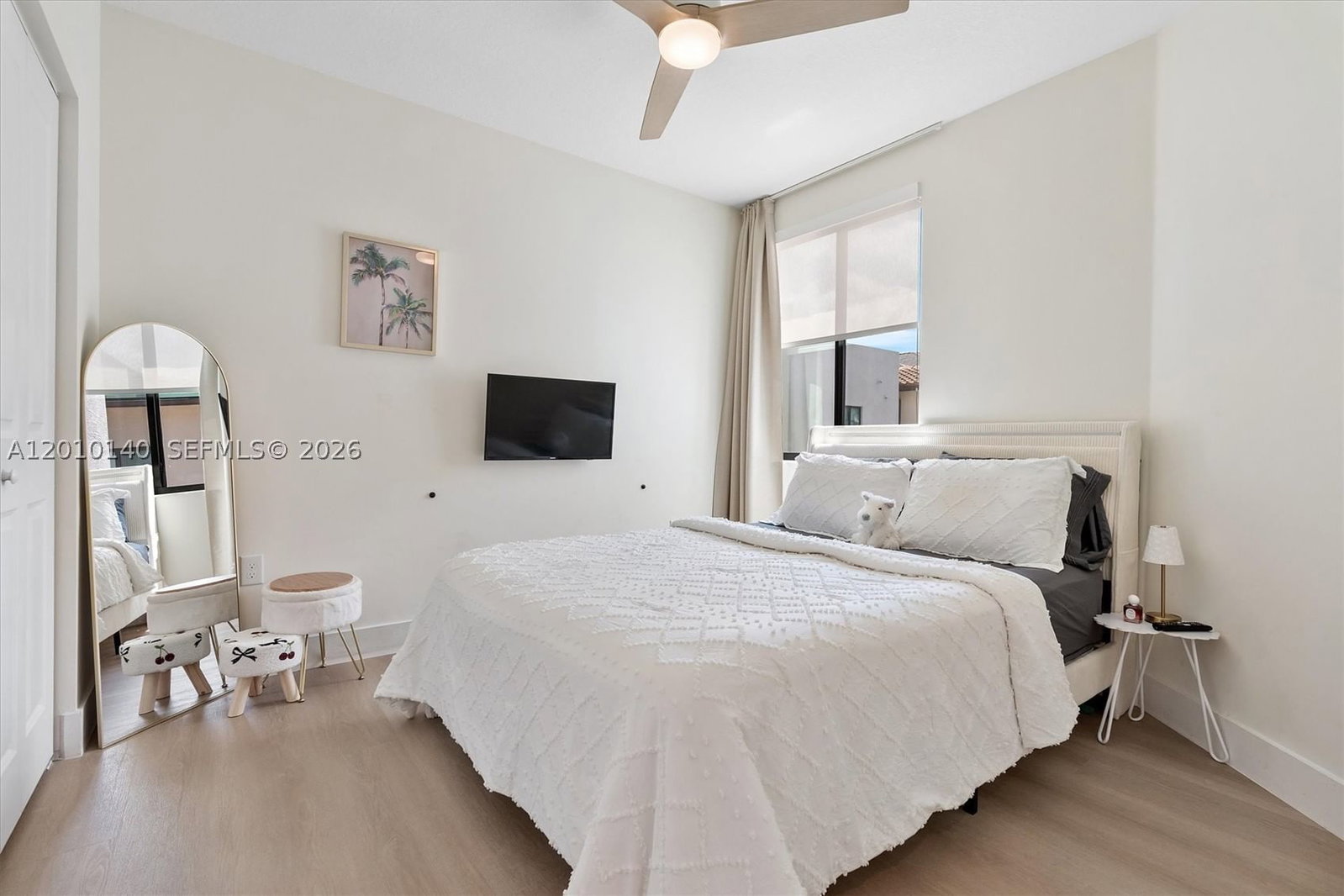 Real estate property located at 8368 Central Park Blvd, Miami-dade, Downtown Doral South Phase, Doral, FL