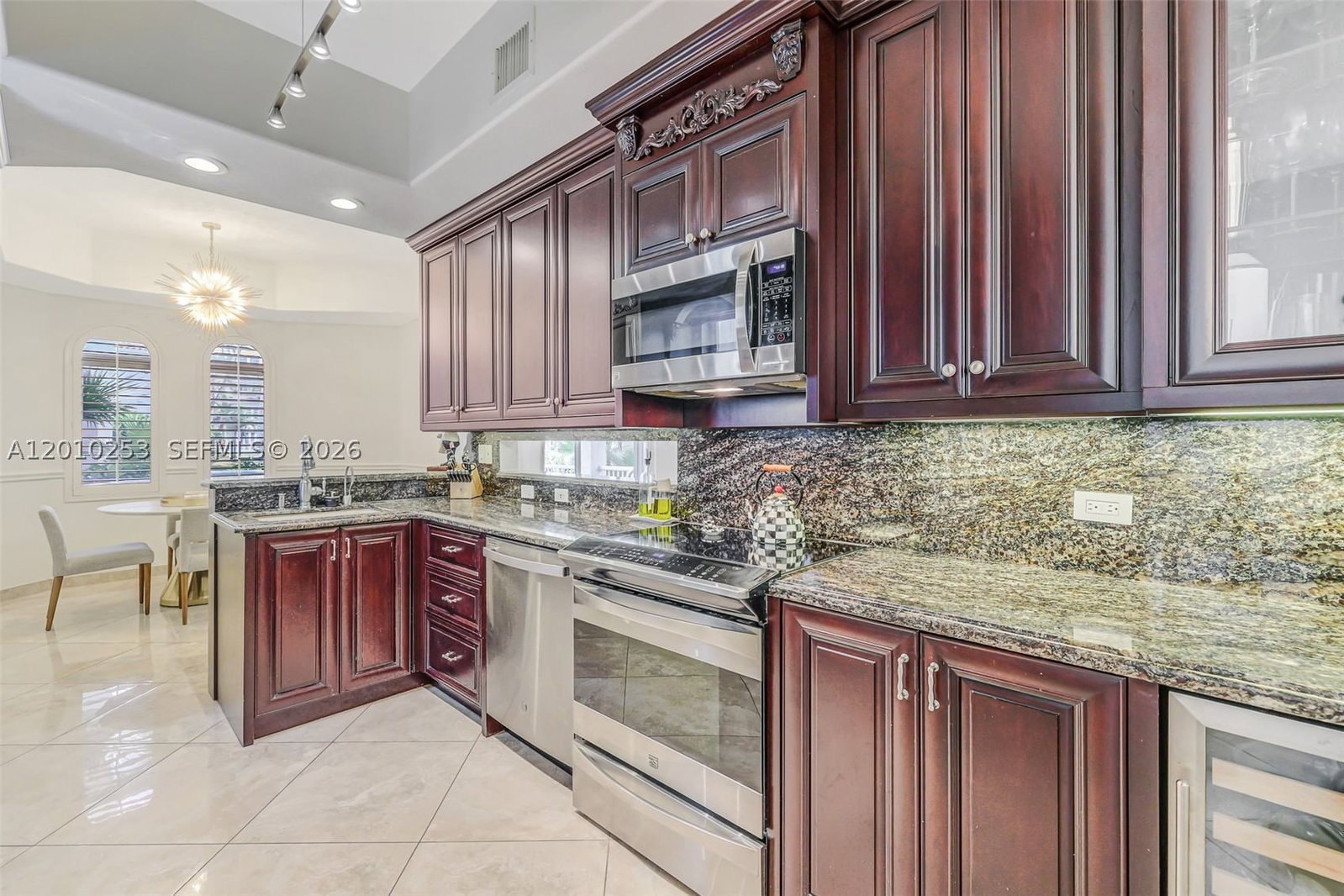 Real estate property located at 20990 30th Pl, Miami-dade, Aventura Lakes Phase 1, Aventura, FL