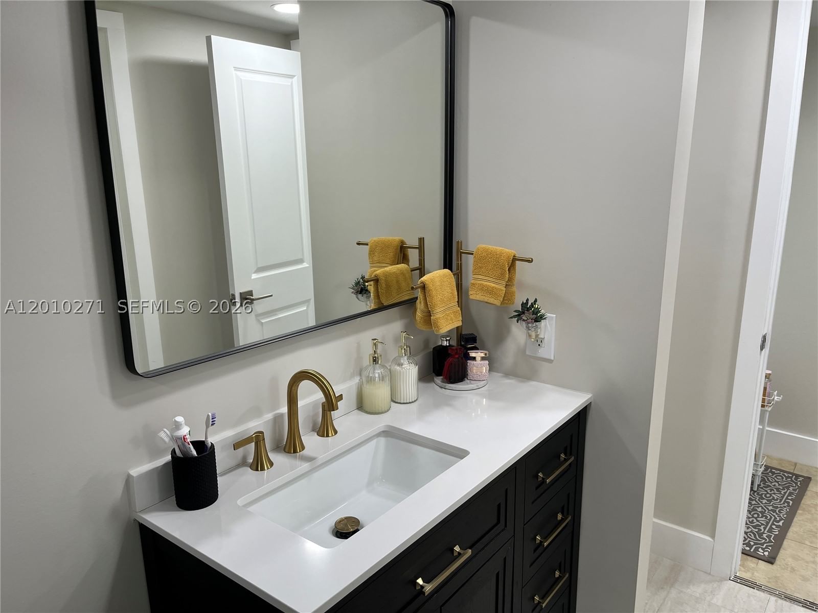 Real estate property located at 10525 112th Ave #314, Miami-dade, Garden Of Kendall Condo N, Miami, FL