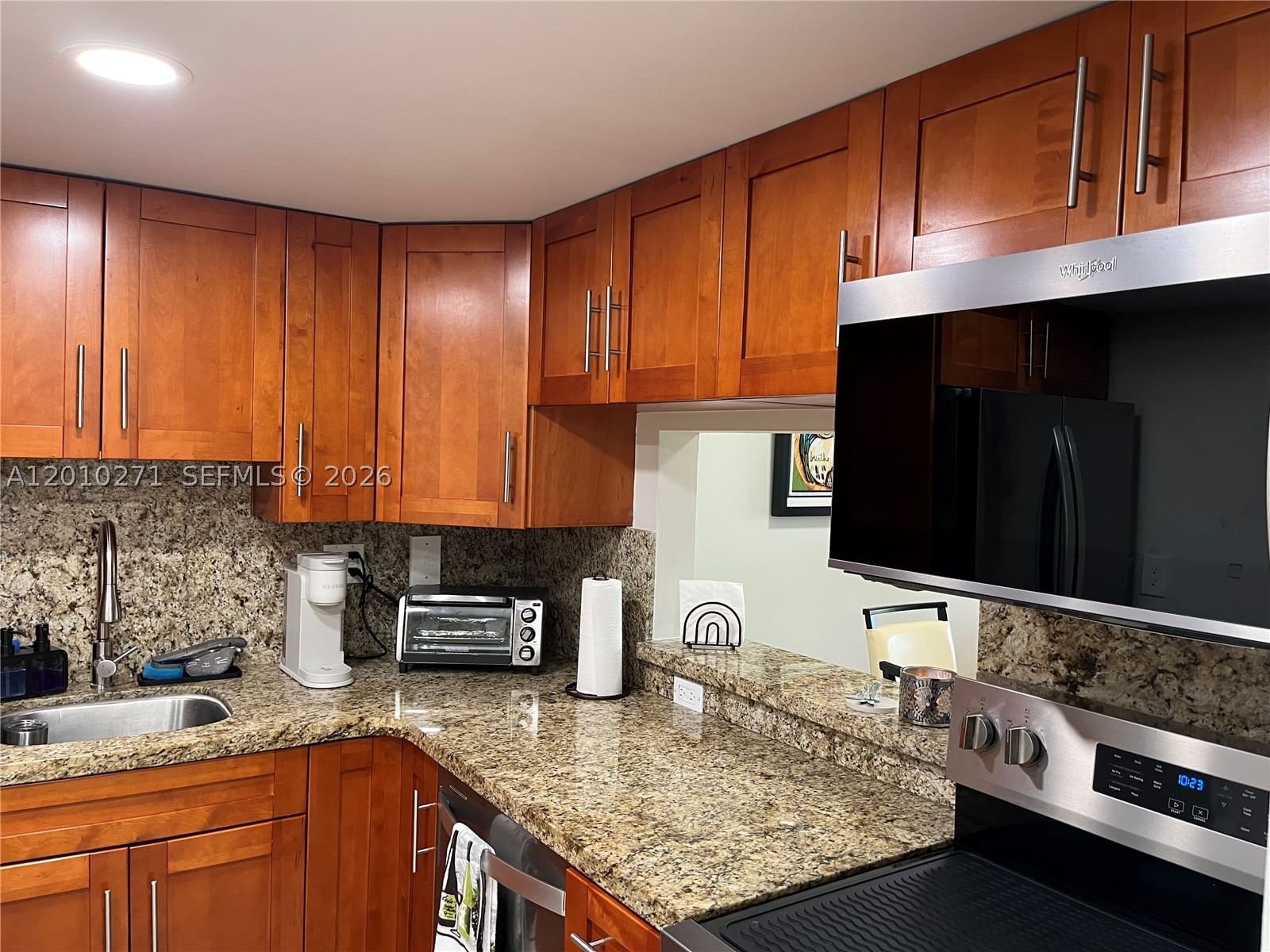 Real estate property located at 10525 112th Ave #314, Miami-dade, Garden Of Kendall Condo N, Miami, FL